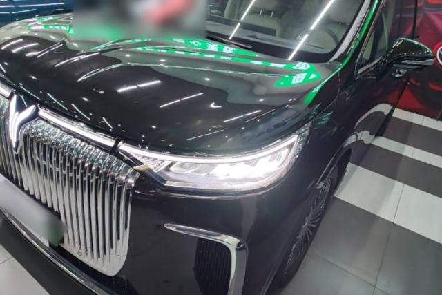 VOYAH Dream 2025 PHEV Four-Wheel Drive Prestige Kunpeng Edition usata