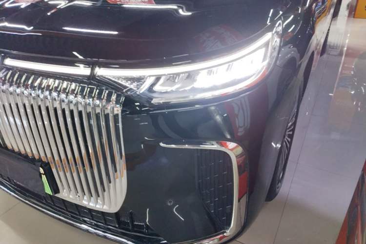 Used VOYAH Dream 2025 PHEV Four-Wheel Drive Prestige Kunpeng Edition Left Front Headlight