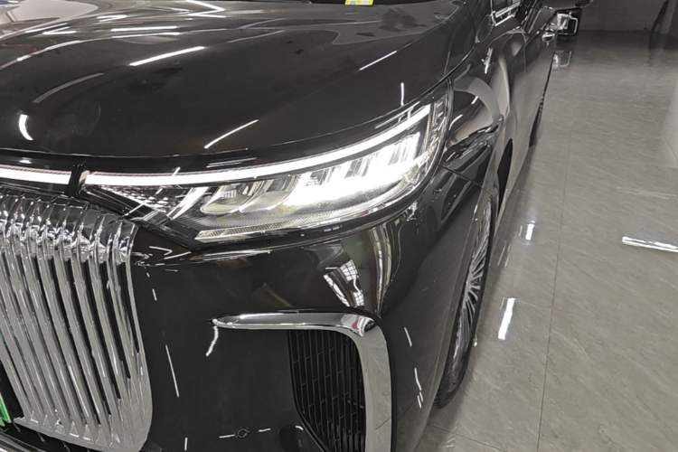 Used VOYAH Dream 2025 PHEV Four-Wheel-Drive Flagship Kunpeng Edition Left Front Headlight