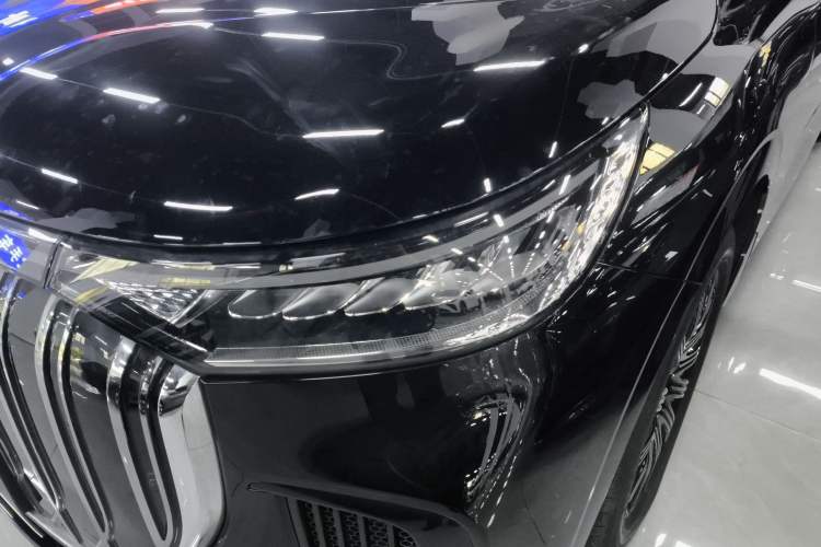 Used VOYAH Dream 2025 EV Long-range Century Edition Left Front Headlight