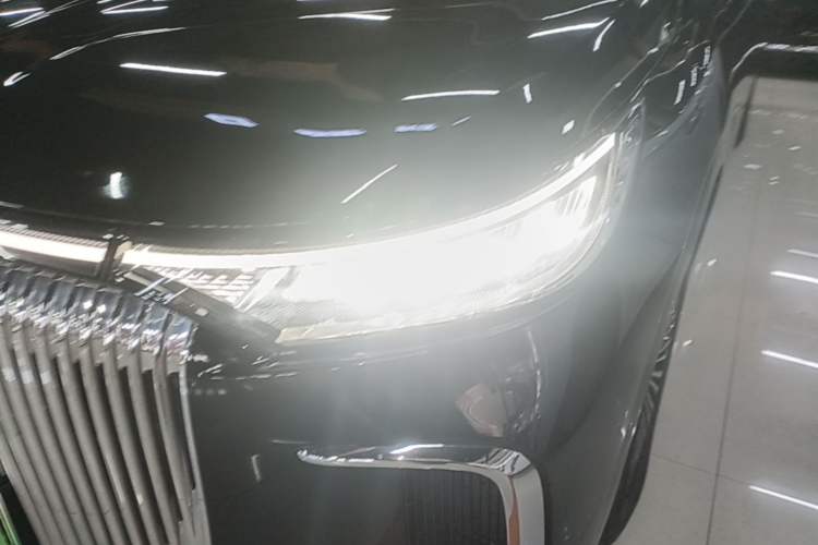 Used VOYAH Dream 2025 PHEV Four-Wheel Drive Prestige Kunpeng Edition Left Front Headlight