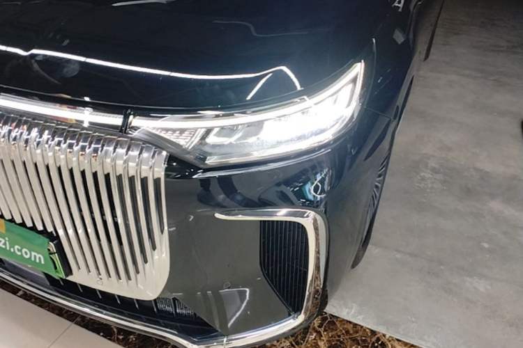 Used VOYAH Dream 2025 PHEV Four-Wheel-Drive Flagship Kunpeng Edition Left Front Headlight
