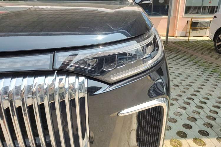 Used VOYAH Dream 2025 PHEV Four-Wheel-Drive Flagship Kunpeng Edition Left Front Headlight