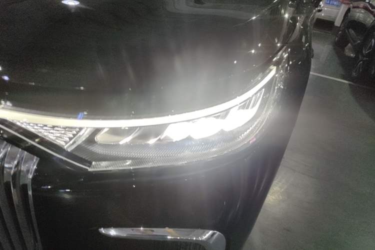 Used VOYAH Dream 2025 PHEV Four-Wheel-Drive Flagship Version – Qiankun Edition Left Front Headlight