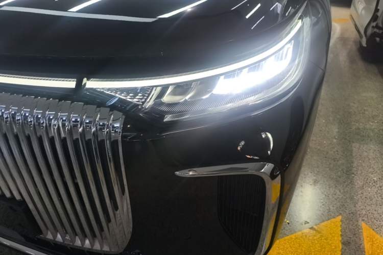 Used VOYAH Dream 2025 PHEV Four-Wheel Drive Prestige Kunpeng Edition Left Front Headlight