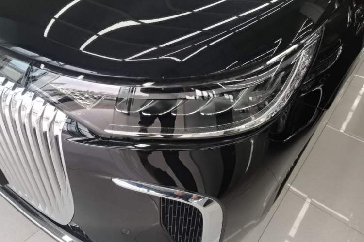 Used VOYAH Dream 2025 PHEV Four-Wheel Drive Prestige Qiankun Edition Left Front Headlight