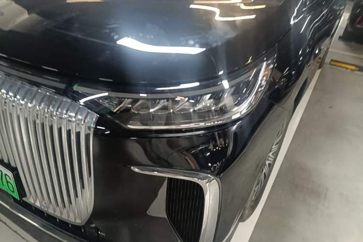 Used VOYAH Dream 2025 EV Four-Wheel Drive Prestige Qiankun Edition Left Front Headlight