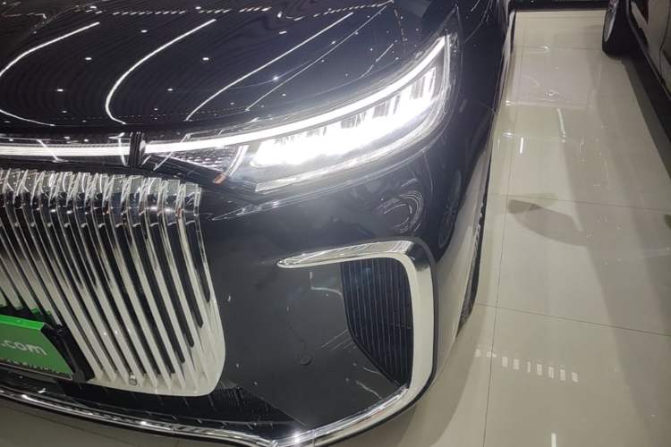 Used VOYAH Dream 2025 PHEV Four-Wheel Drive Excellence Kunpeng Edition Left Front Headlight