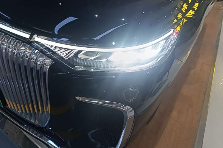 Used VOYAH Dream 2025 PHEV Four-Wheel Drive Prestige Kunpeng Edition Left Front Headlight