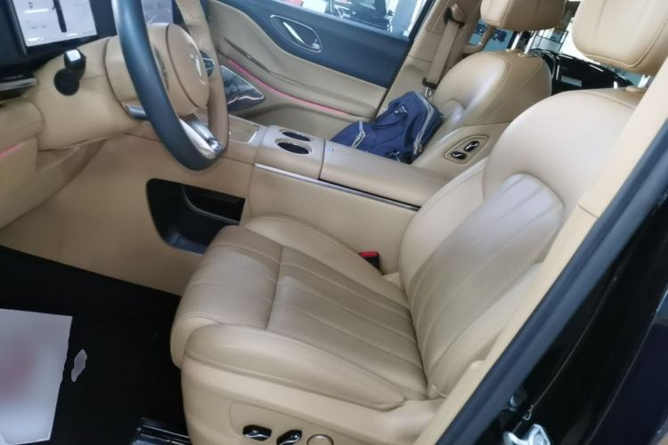 Used VOYAH Dream 2025 PHEV Four-Wheel Drive Prestige Kunpeng Edition Left Front Seat