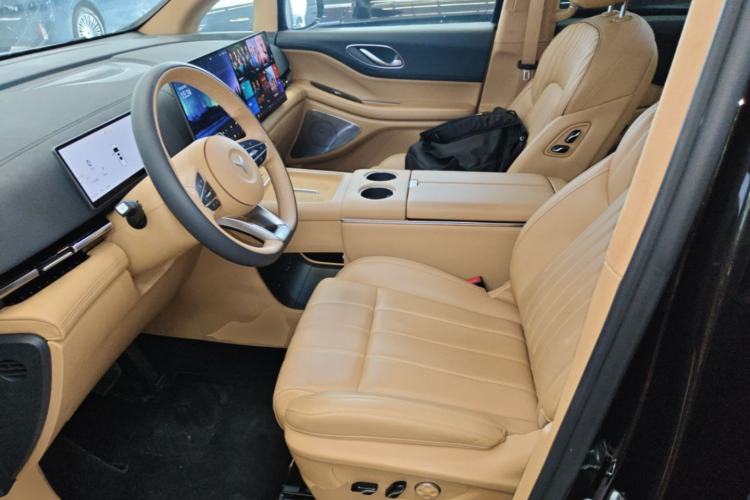 Used VOYAH Dream 2025 PHEV Four-Wheel-Drive Flagship Kunpeng Edition Left Front Seat