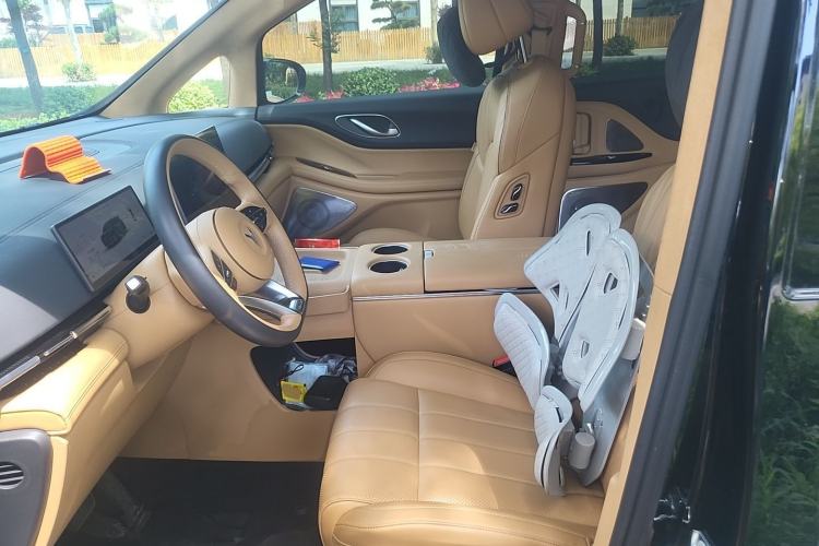 Used VOYAH Dream 2025 PHEV Four-Wheel-Drive Flagship Version – Qiankun Edition Left Front Seat