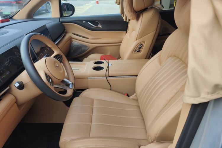 Used VOYAH Dream 2025 PHEV Four-Wheel-Drive Flagship Version – Qiankun Edition Left Front Seat