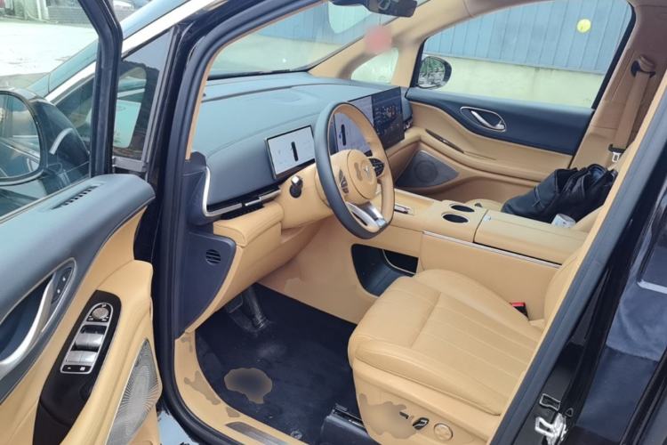 Used VOYAH Dream 2025 PHEV Four-Wheel-Drive Flagship Kunpeng Edition Left Front Seat