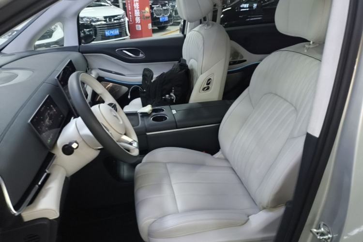 Used VOYAH Dream 2025 PHEV Four-Wheel-Drive Flagship Version – Qiankun Edition Left Front Seat