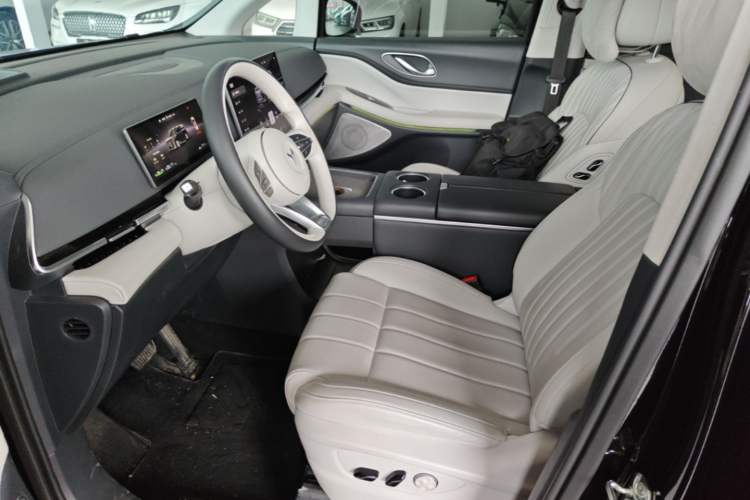 Used VOYAH Dream 2025 PHEV Four-Wheel-Drive Flagship Version – Qiankun Edition Left Front Seat