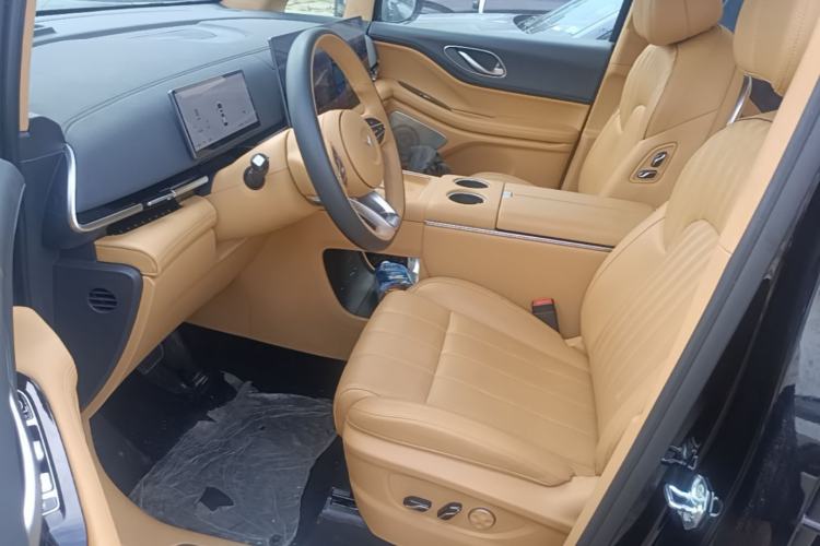 Used VOYAH Dream 2025 PHEV Four-Wheel-Drive Flagship Kunpeng Edition Left Front Seat