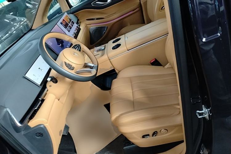 Used VOYAH Dream 2025 PHEV Four-Wheel-Drive Flagship Kunpeng Edition Left Front Seat