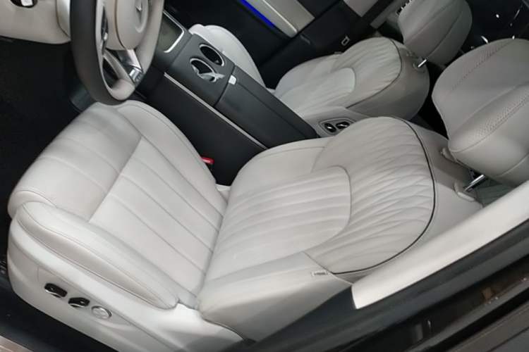 Used VOYAH Dream 2025 PHEV Four-Wheel-Drive Flagship Version – Qiankun Edition Left Front Seat