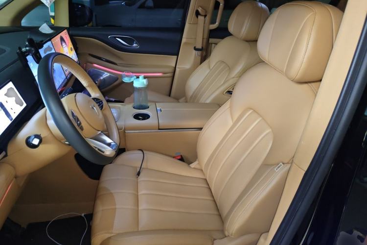 Used VOYAH Dream 2025 PHEV Four-Wheel Drive Prestige Kunpeng Edition Left Front Seat