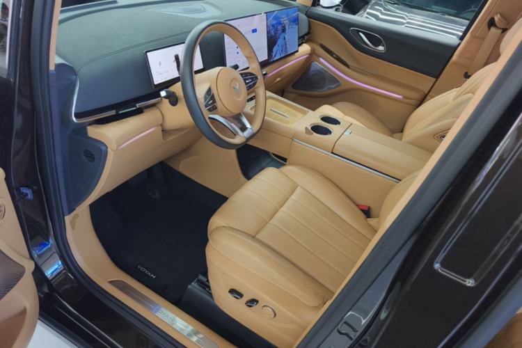 Used VOYAH Dream 2025 PHEV Four-Wheel-Drive Flagship Kunpeng Edition Left Front Seat