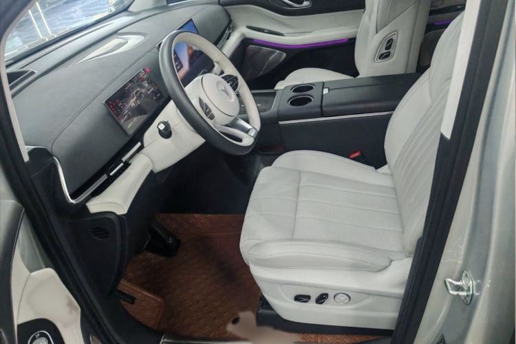 Used VOYAH Dream 2025 PHEV Four-Wheel-Drive Flagship Version – Qiankun Edition Left Front Seat