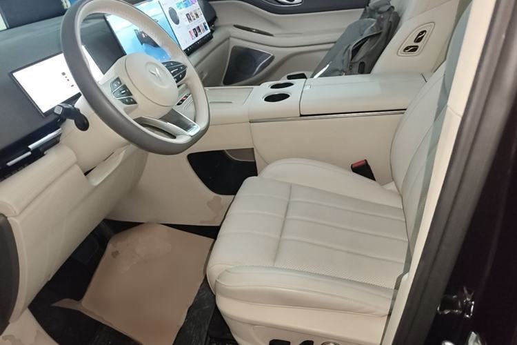 Used VOYAH Dream 2025 PHEV Four-Wheel Drive Prestige Kunpeng Edition Left Front Seat