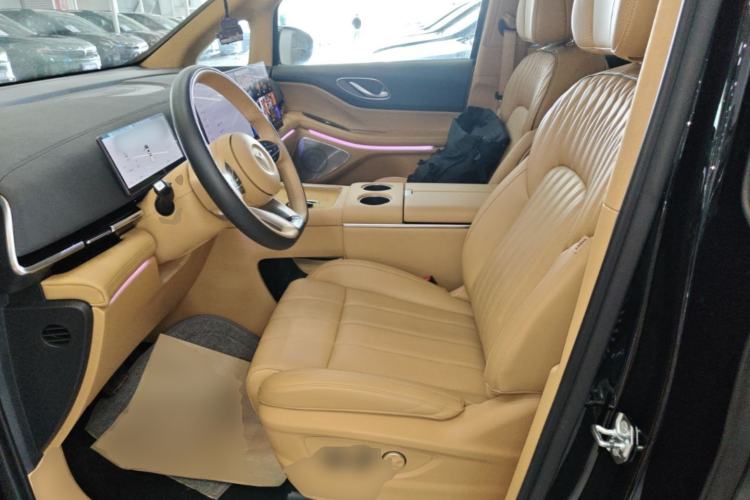 Used VOYAH Dream 2025 PHEV Four-Wheel-Drive Flagship Kunpeng Edition Left Front Seat