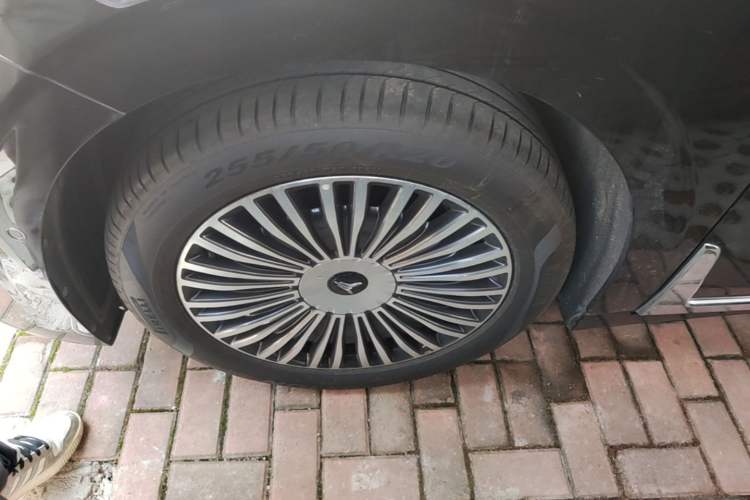 Used VOYAH Dream 2025 PHEV Four-Wheel-Drive Flagship Kunpeng Edition Left Front Wheel Hub