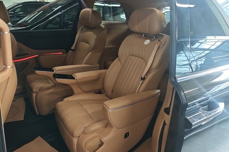 Used VOYAH Dream 2025 PHEV Four-Wheel-Drive Flagship Kunpeng Edition Left Rear Seat
