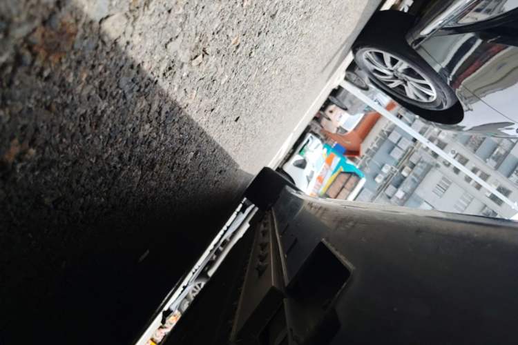 Used VOYAH Dream 2025 EV Long-range Century Edition Left Side Sill