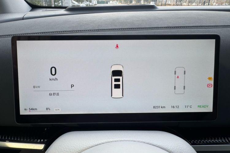 Used VOYAH Dream 2025 EV Four-Wheel Drive Prestige Kunpeng Edition Odometer Close Up