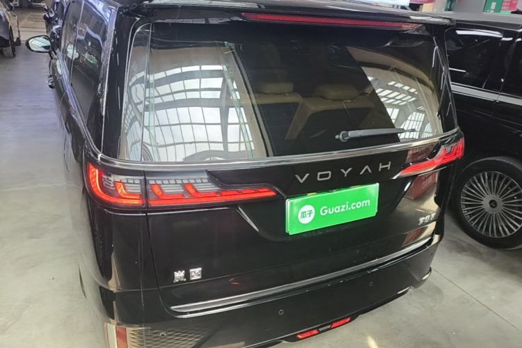 Used VOYAH Dream 2025 PHEV Four-Wheel-Drive Flagship Kunpeng Edition Rear