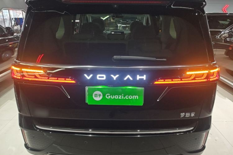 Used VOYAH Dream 2025 PHEV Four-Wheel Drive Prestige Qiankun Edition Rear
