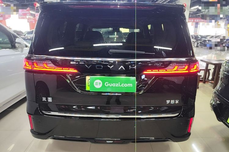 Used VOYAH Dream 2025 PHEV Four-Wheel Drive Prestige Kunpeng Edition Rear