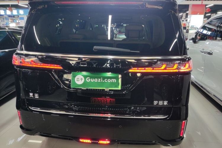 Used VOYAH Dream 2025 PHEV Four-Wheel-Drive Flagship Kunpeng Edition Rear