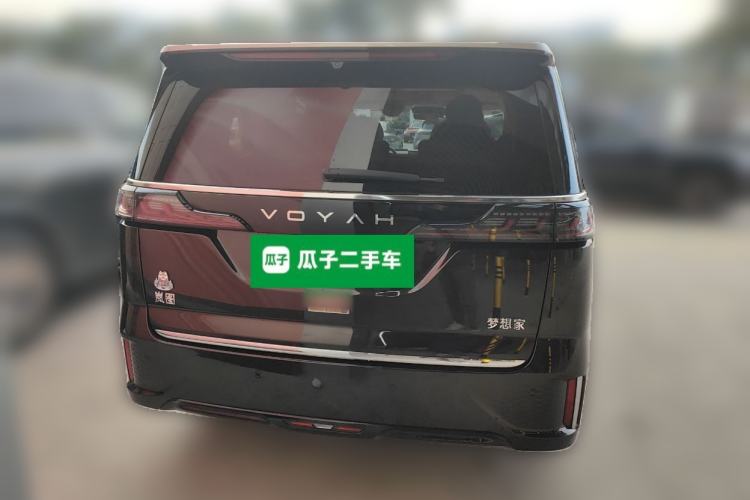 Used VOYAH Dream 2025 PHEV Four-Wheel-Drive Flagship Version – Qiankun Edition Rear