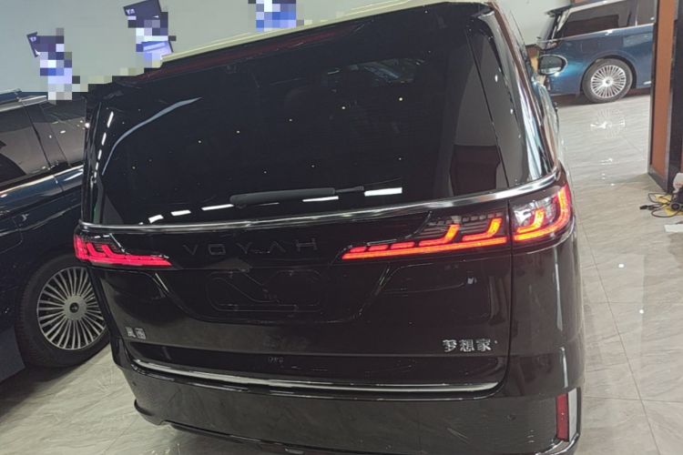 Used VOYAH Dream 2025 EV Four-Wheel-Drive Flagship Qiankun Version Rear