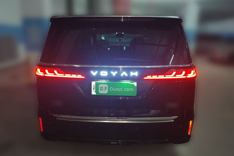 Used VOYAH Dream 2025 PHEV Four-Wheel Drive Prestige Kunpeng Edition Rear