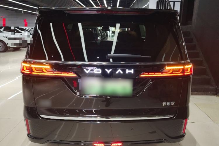 Used VOYAH Dream 2025 PHEV Four-Wheel-Drive Flagship Kunpeng Edition Rear