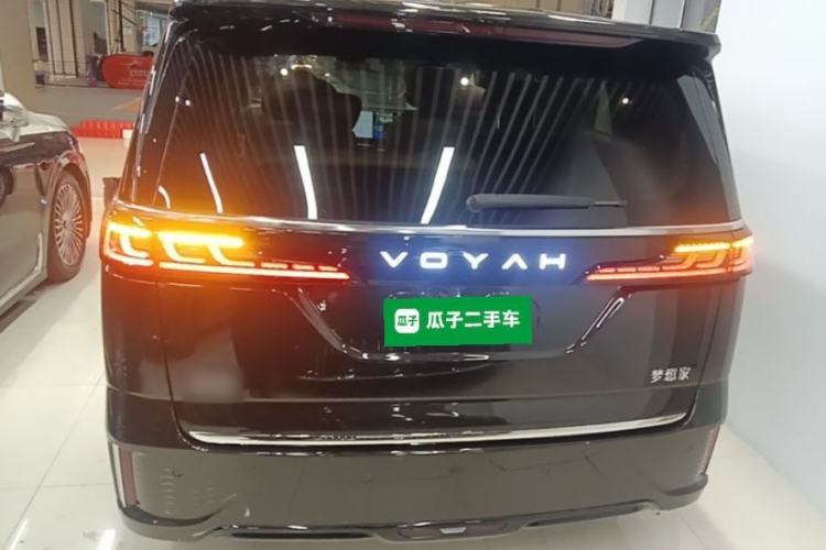 Used VOYAH Dream 2025 PHEV Four-Wheel Drive Prestige Kunpeng Edition Rear