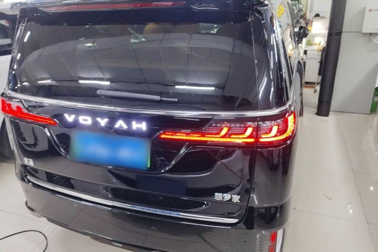 Used VOYAH Dream 2025 PHEV Four-Wheel Drive Excellence Kunpeng Edition Rear