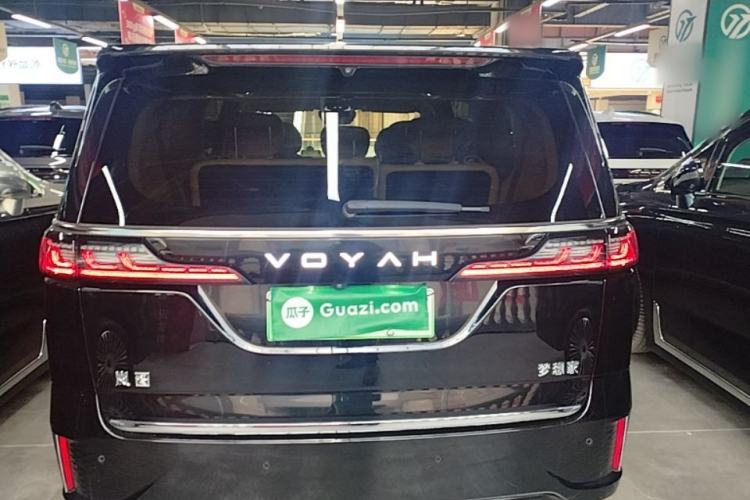 Used VOYAH Dream 2025 PHEV Four-Wheel Drive Prestige Qiankun Edition Rear