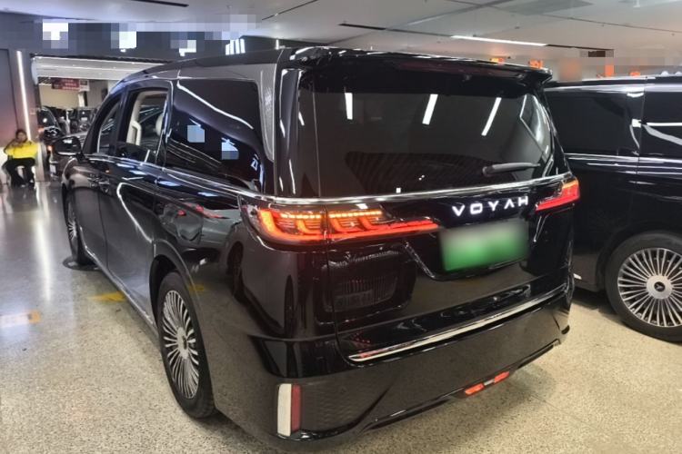 Used VOYAH Dream 2025 PHEV Four-Wheel Drive Excellence Qiankun Edition Rear Left 45 Deg