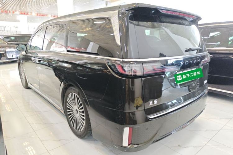 Used VOYAH Dream 2025 PHEV Four-Wheel-Drive Flagship Kunpeng Edition Rear Left 45 Deg