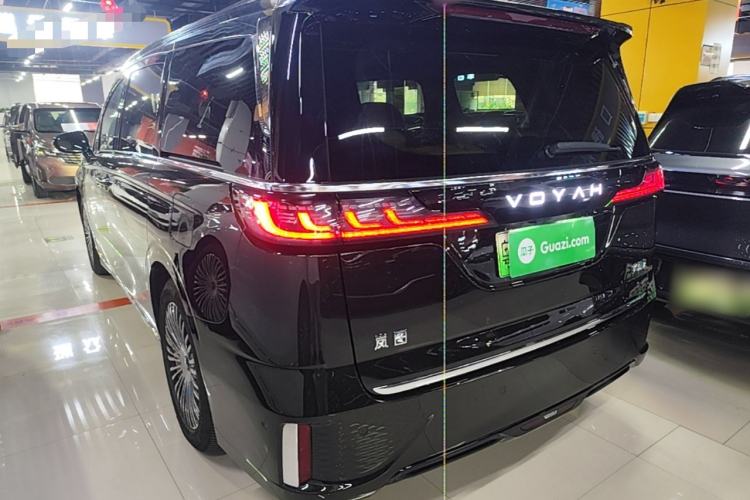 Used VOYAH Dream 2025 PHEV Four-Wheel Drive Prestige Kunpeng Edition Rear Left 45 Deg