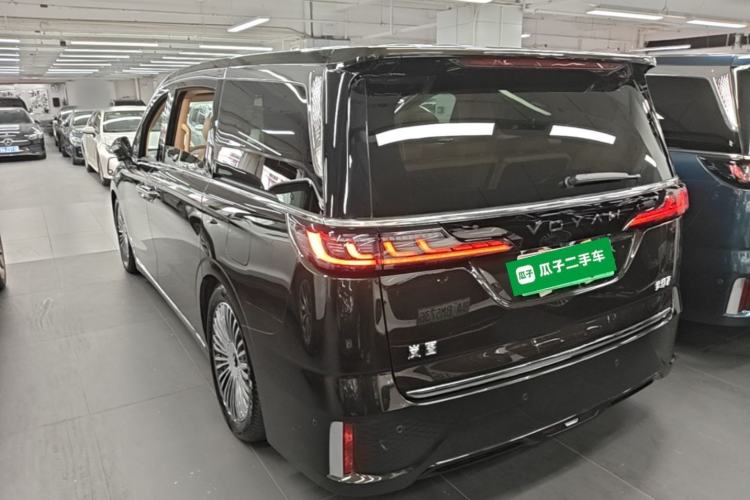 Used VOYAH Dream 2025 PHEV Four-Wheel-Drive Flagship Kunpeng Edition Rear Left 45 Deg