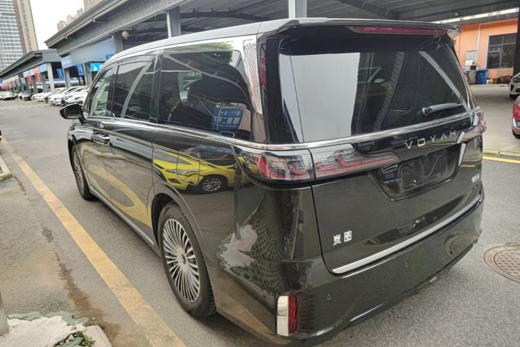 Used VOYAH Dream 2025 PHEV Four-Wheel-Drive Flagship Kunpeng Edition Rear Left 45 Deg