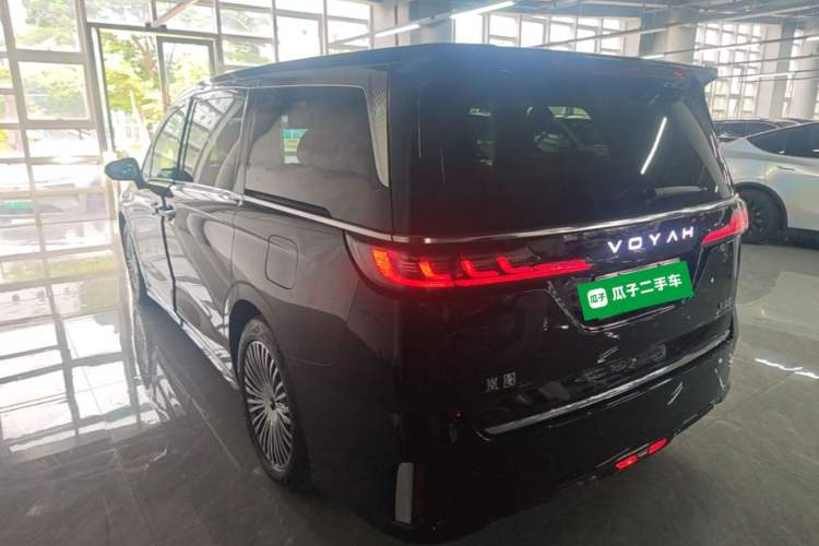 Used VOYAH Dream 2025 PHEV Four-Wheel Drive Prestige Kunpeng Edition Rear Left 45 Deg