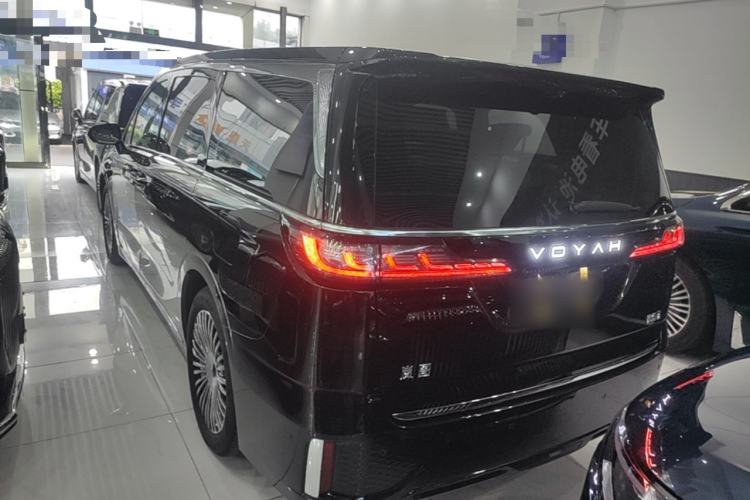 Used VOYAH Dream 2025 PHEV Four-Wheel Drive Excellence Qiankun Edition Rear Left 45 Deg